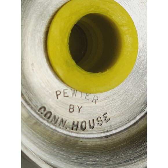 Conn House Pewter Salt & Pepper Shaker w/ Yellow Stopper 2 3/4" Dinnerware - Picture 11 of 14